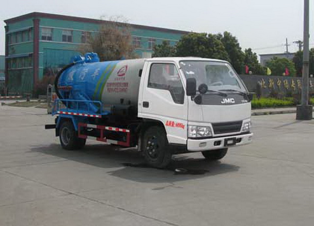 江鈴國(guó)五藍(lán)牌真空吸污車